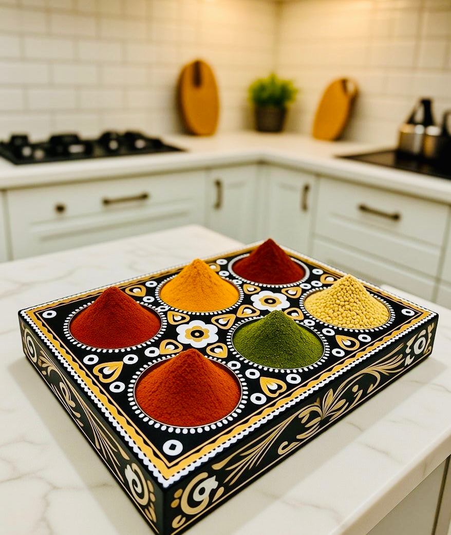 Six Partition Tray Chamakpatti Art 006