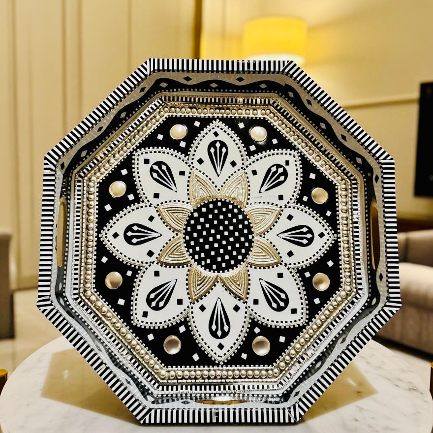 Black & White Flower Motif Octagon Cone Serving Tray (Chamakpatti) 006-008