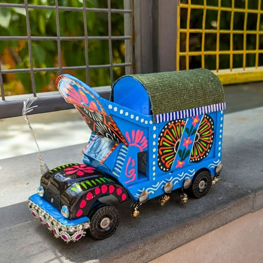 Hand-Painted Truck decore 005