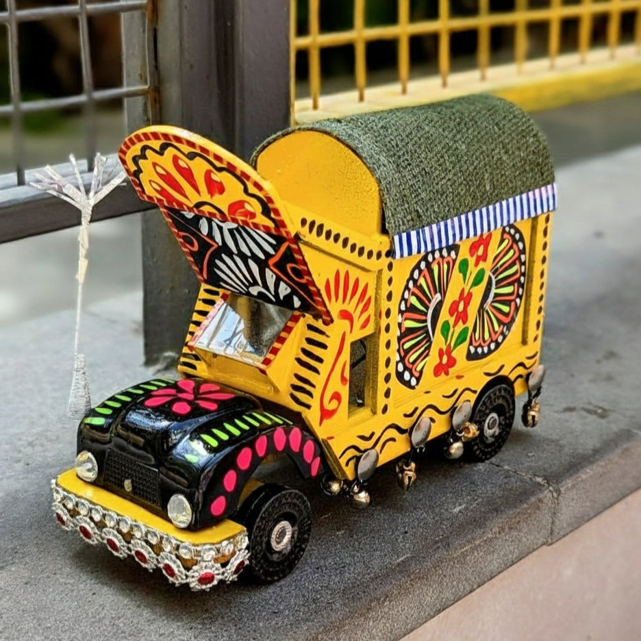 Hand-painted Truck Decore 001