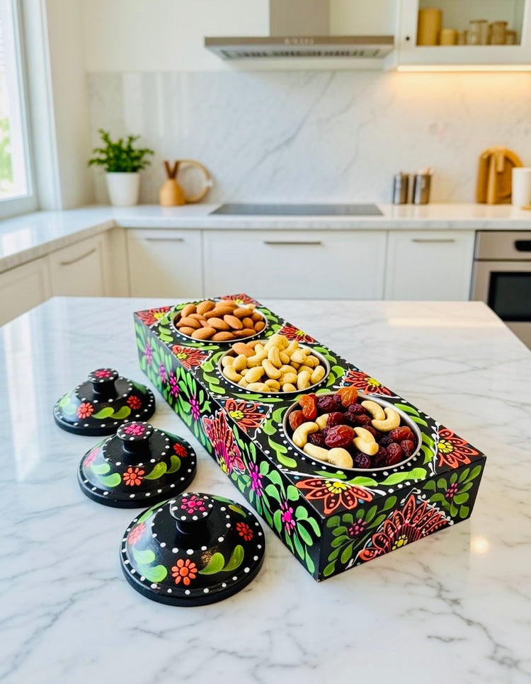 Dray Fruit & Spice's Trays