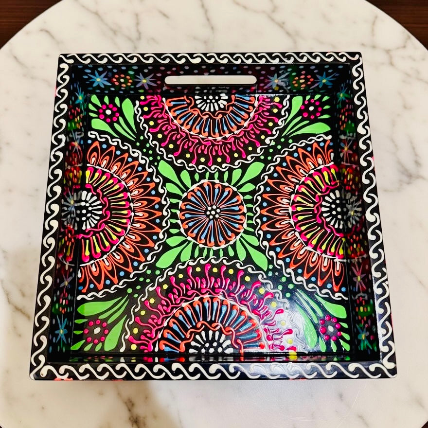 Black & Red Floral Motif Square Cone Serving Tray D02-006