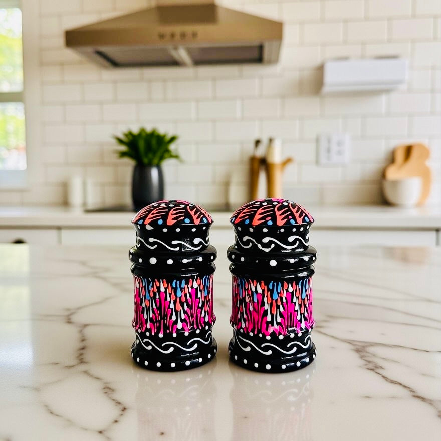 Fine Art Salt & Papper Set D02-006