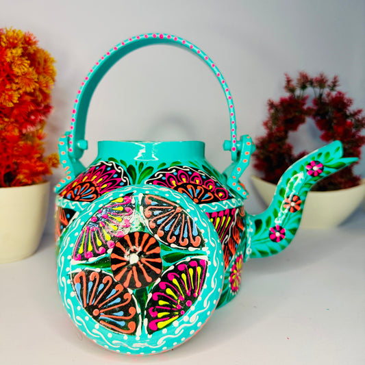 Fine Art Hand-Painted Kettle – A Masterpiece of Traditional Craft L-007
