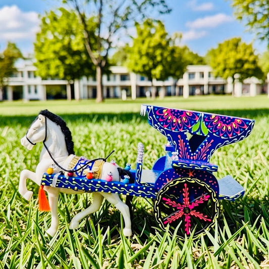 Miniature Hand-Painted Horse and Carriage (Tanga) 003.