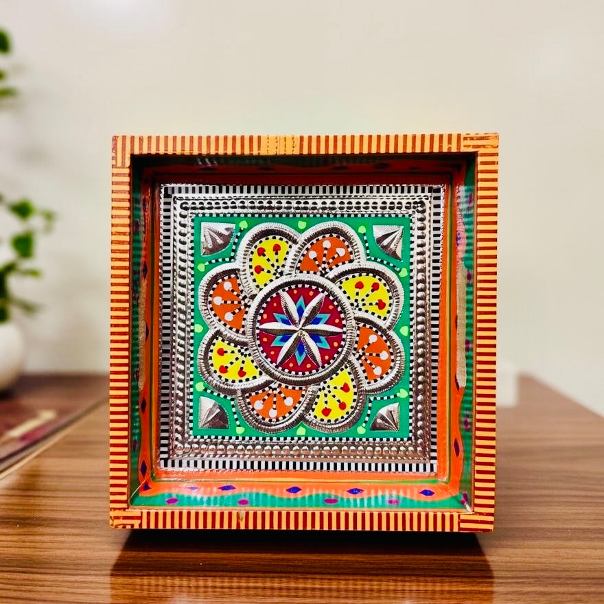 Green & Flower design Square Cone Truck Art Tray (Chamakpatti) 004