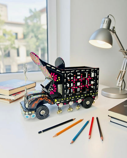 Stationery Truck Handmade Truck Art 006