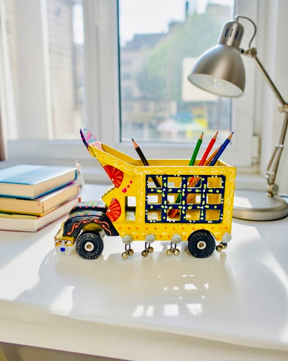Stationery Truck Handmade Truck Art 001